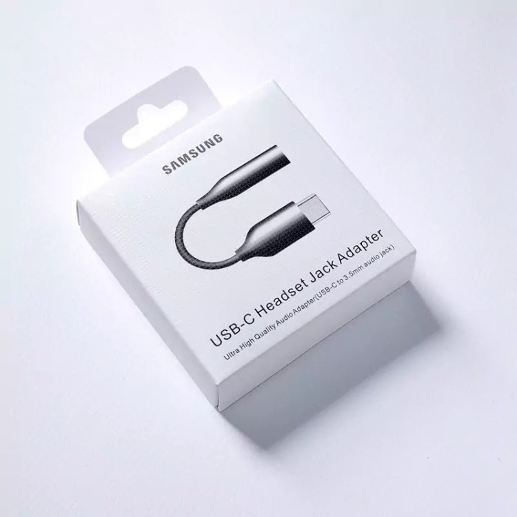 USB-C to 3.5mm Jack Adapter Model 01 | Connecting headphones to phones without a 3.5mm jack